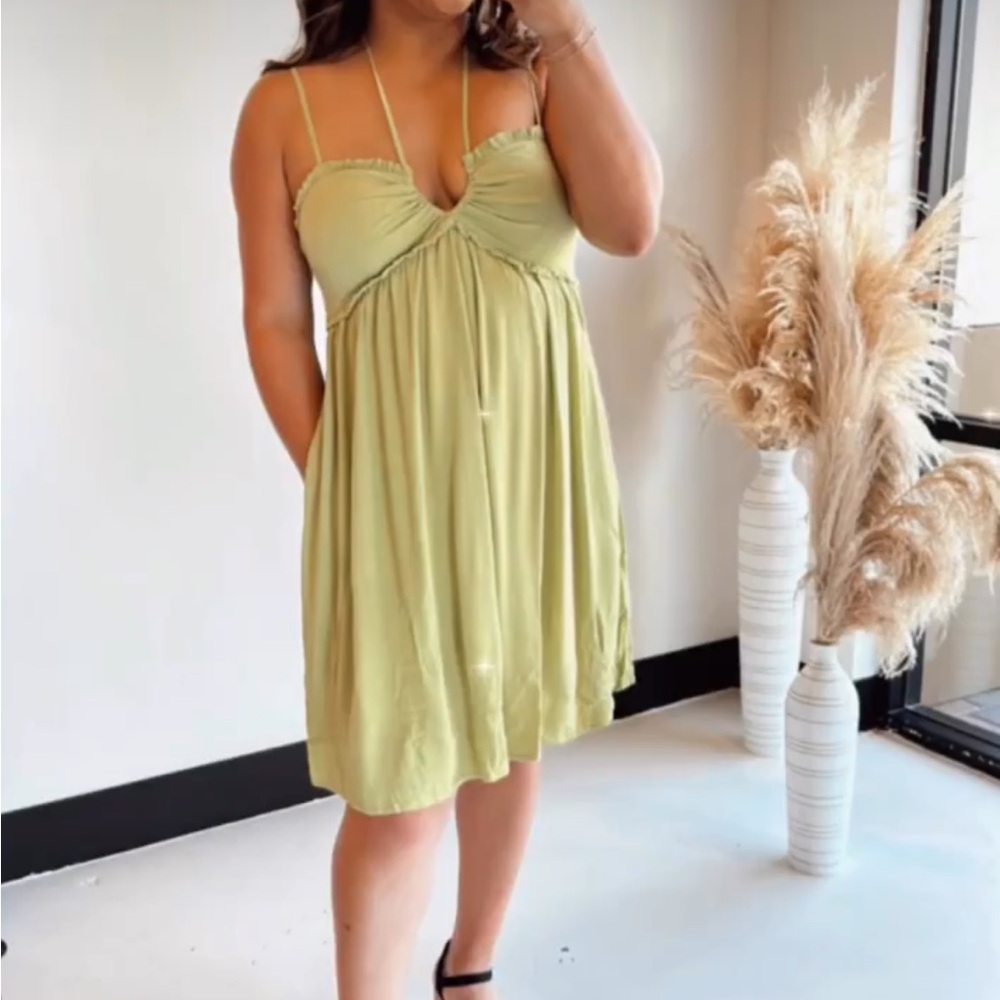 BE COOL Green Spaghetti Strap Mini Sundress